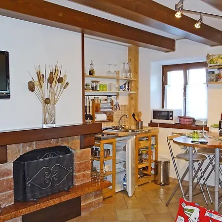 Casa Paola By Gardadomusmea Appartement